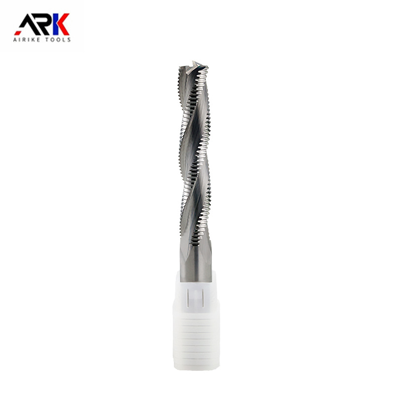 Dao phay chế biến gỗ dạng sáo xoắn ốc hay thẳng tốt hơn cho việc cắt tỉa cạnh?